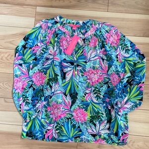 NWT Lilly Pulitzer Elsa Top. You Me and Giraffee. Size L